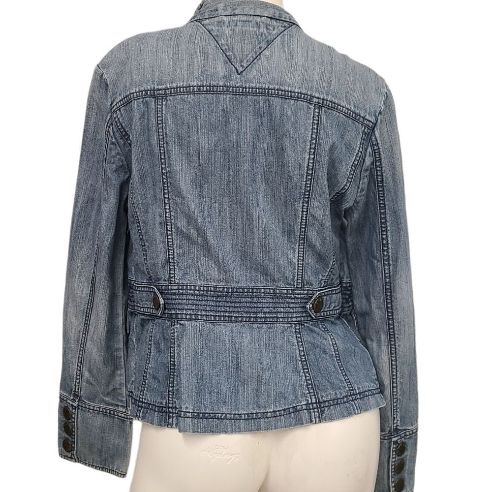 Vintage 90's Tommy Hilfiger Jean Jacket size Medium - Picture 5 of 9